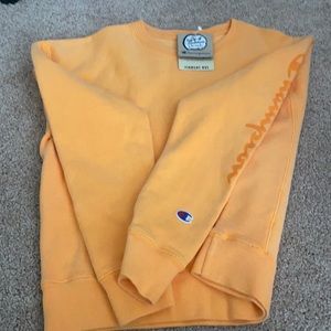 Champion NWT Size small